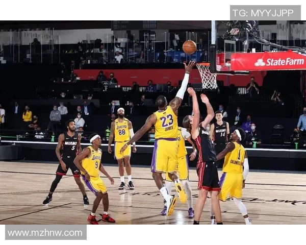 2020年10月1日湖人对热火精彩比赛录像回放全程回顾与分析 2020年10月1日湖人对热火精彩比赛录像回放全程回顾与分析